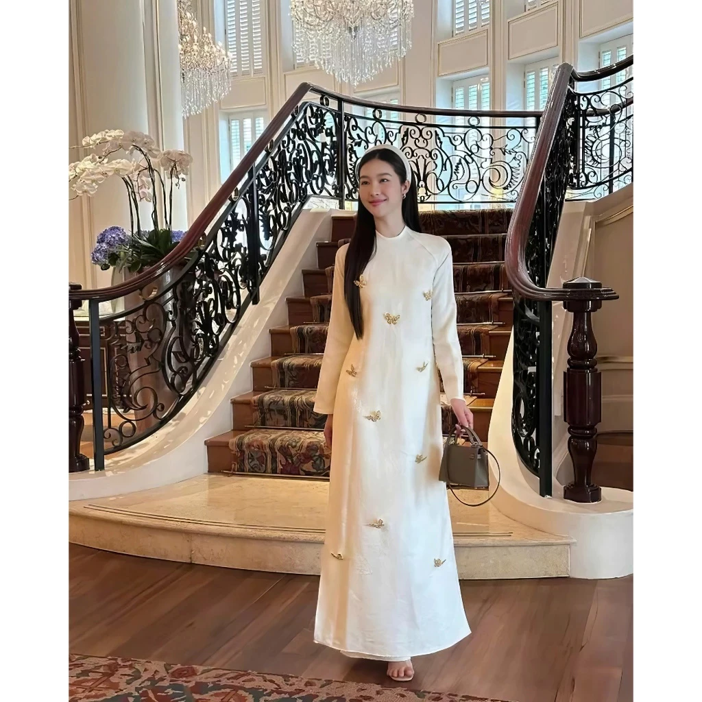 Áo Dài Lam Yên Cách Tân 2 Tà Dáng Xuông Chất Liệu Gấm Châu Sa In Hoa Nổi Cao Cấp, Đính Charm Trên Tà Áo-Áo Dài Dung Anh